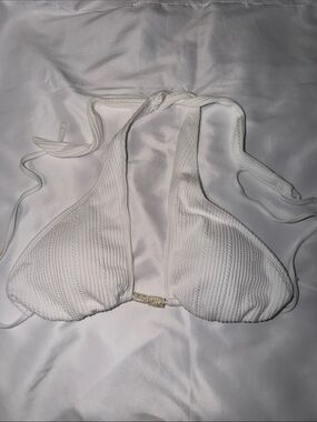 SHEIN White Ribbed Halter Triangle Bikini Top